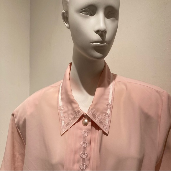 Vintage Tops - Gorgeous Vintage Pale Pink 80s Embroidered Blouse sz L